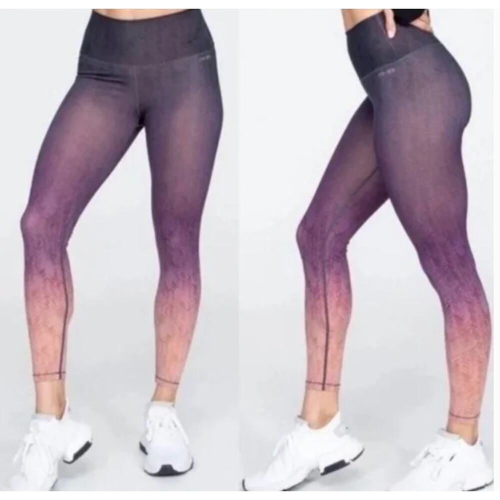 AR-33 Alpha High Waist Ombre Leggings Purple Pink Athletic Gymcore Size Small